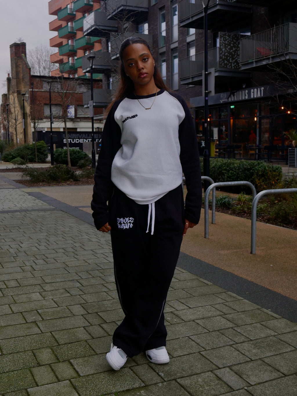 NULL LONG SLEEVE JUMPER