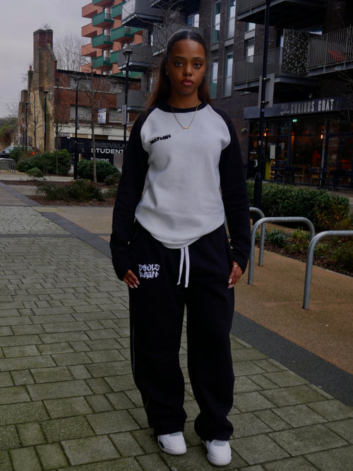 BLACKOUT JOGGERS